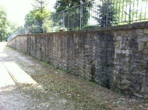 CASTELLARO MURO PISCINA-2